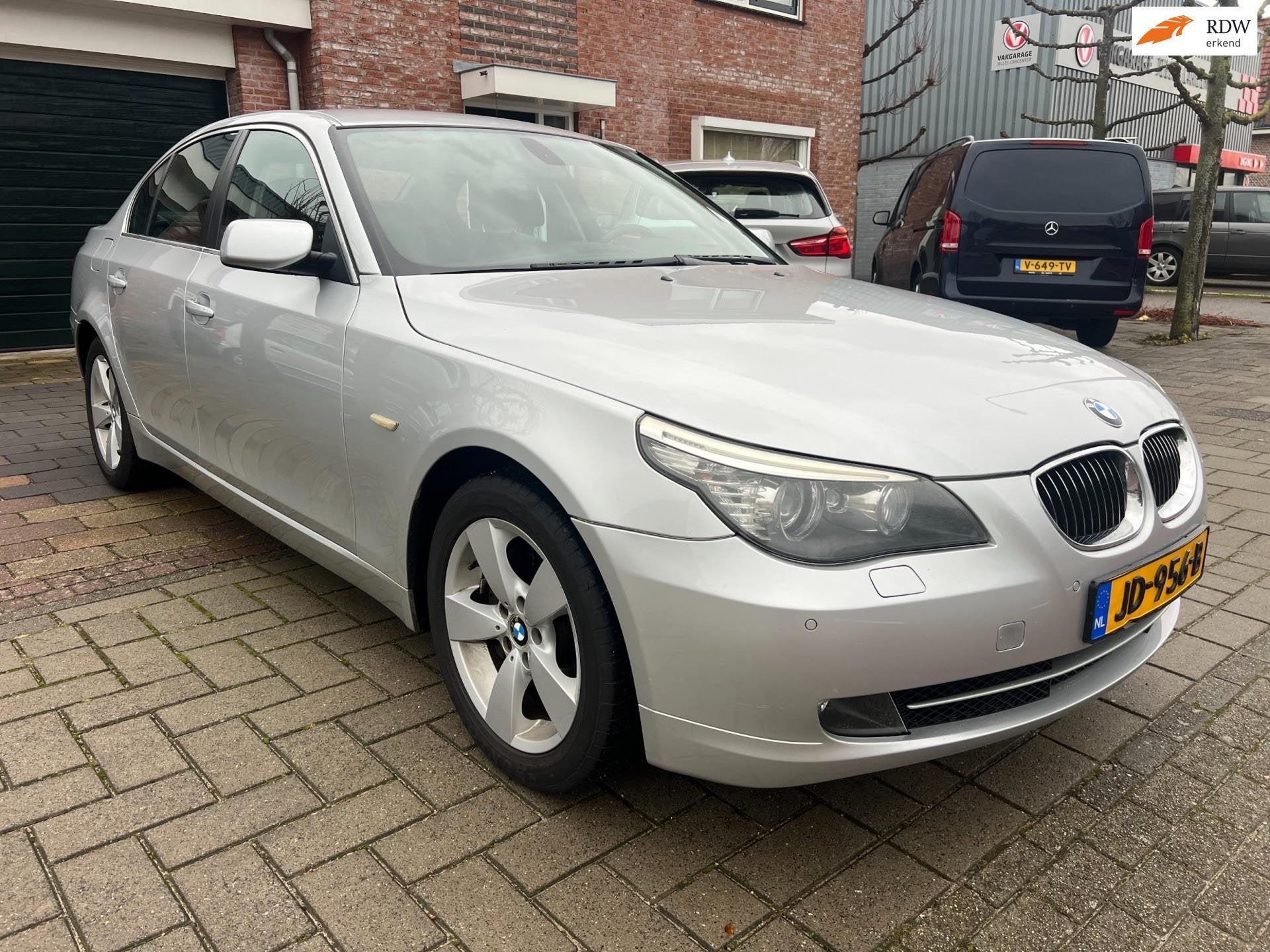 BMW 5-serie 530xi, Auto's, Automaat, Gebruikt, Zwart, 2000 kg