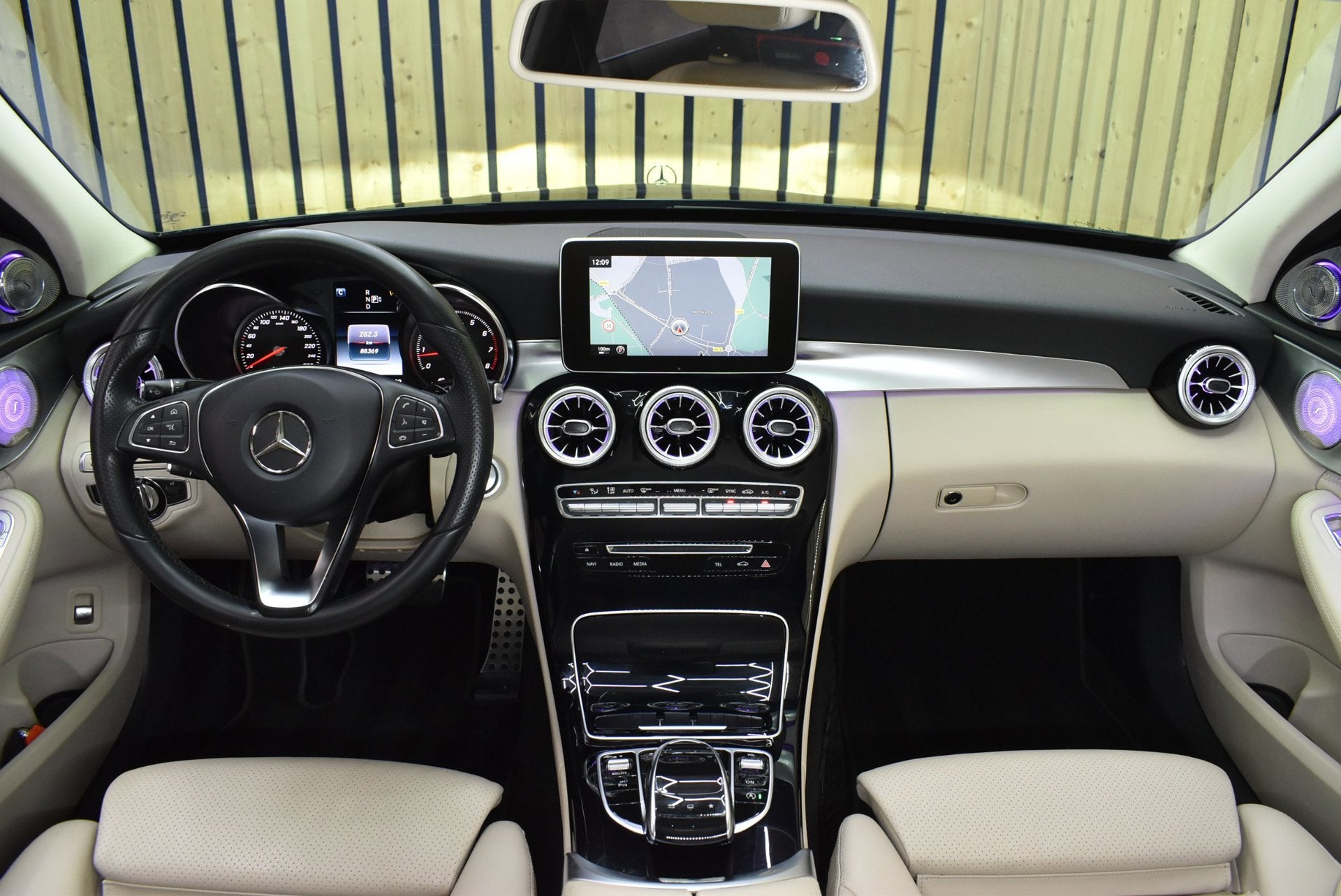Mercedes-Benz C-klasse 180 Ambition Comfort Automaat 88dkm B, Auto's, Automaat, Zwart, Bedrijf, Sedan