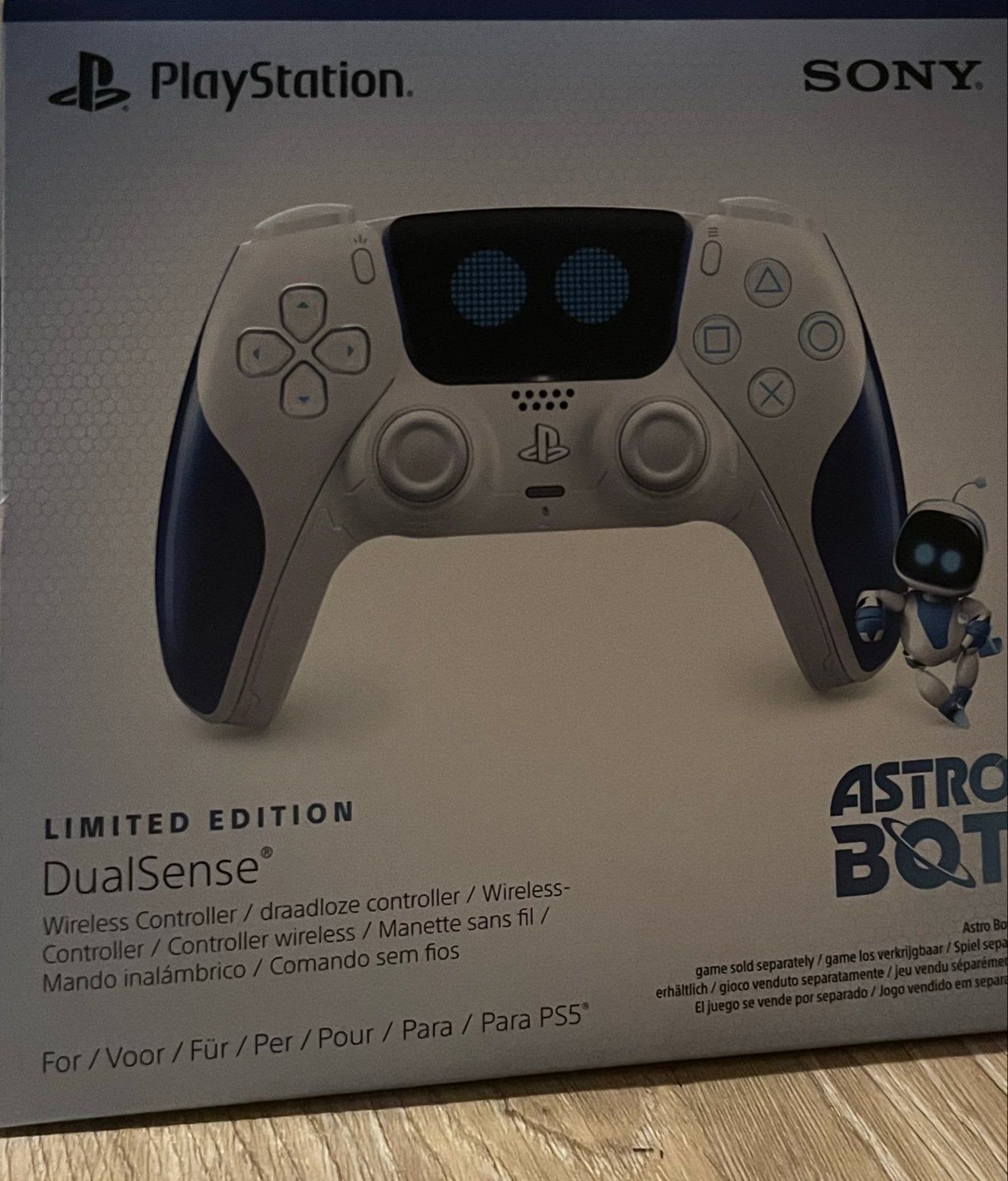 PS5 Controller v2 Astro Bot limited edition, Spelcomputers en Games, Games | Sony PlayStation 5, Ophalen of Verzenden, Nieuw, Avontuur en Actie