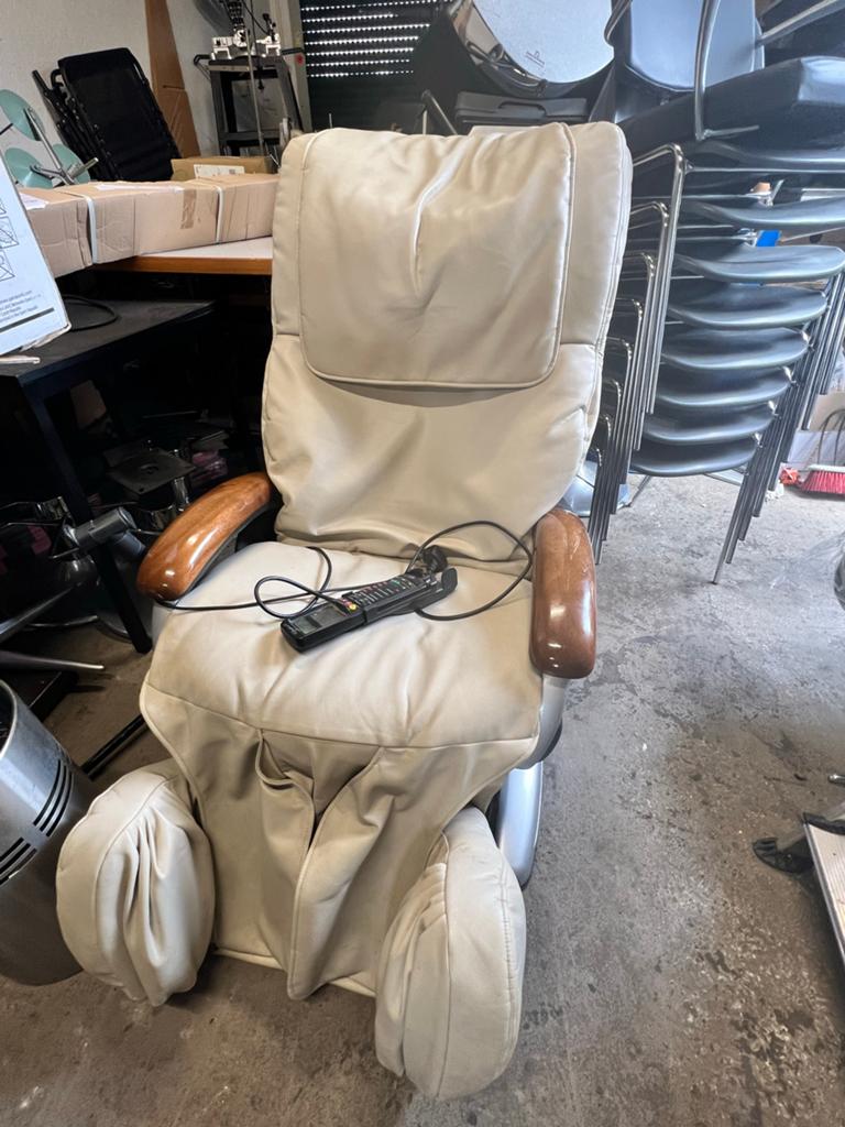 Comfortabele OSIM Massagestoel - Beige Leer, Gebruikt, Overige kleuren, Leer, Ophalen of Verzenden