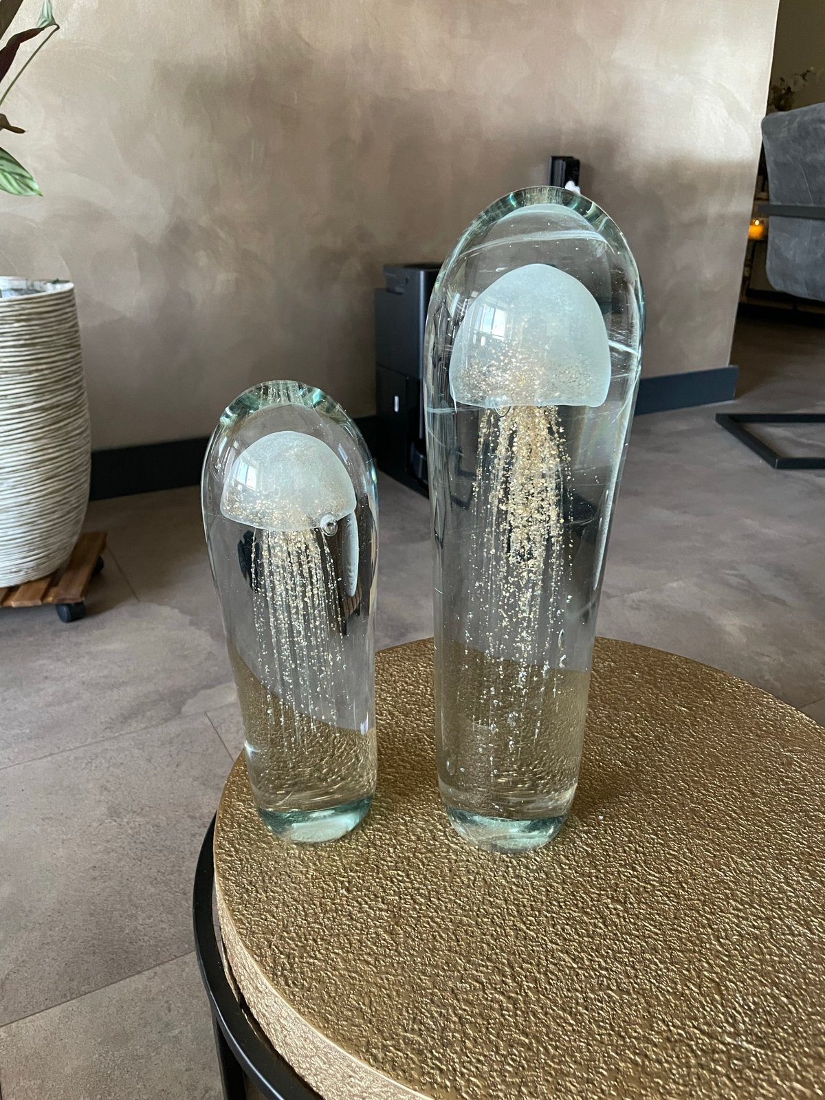 Set van 2 glazen kwallen decoratie, Meerkleurig, Ophalen of Verzenden, Zo goed als nieuw, Modern