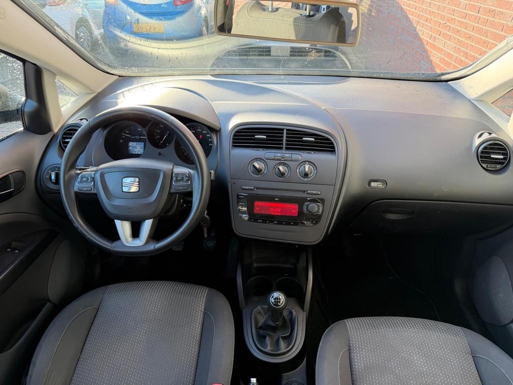 Seat Altea XL 1.6 Hattrick / Airco / Cruise / NAP, 4 cilinders, Zwart, Handgeschakeld, Euro 4
