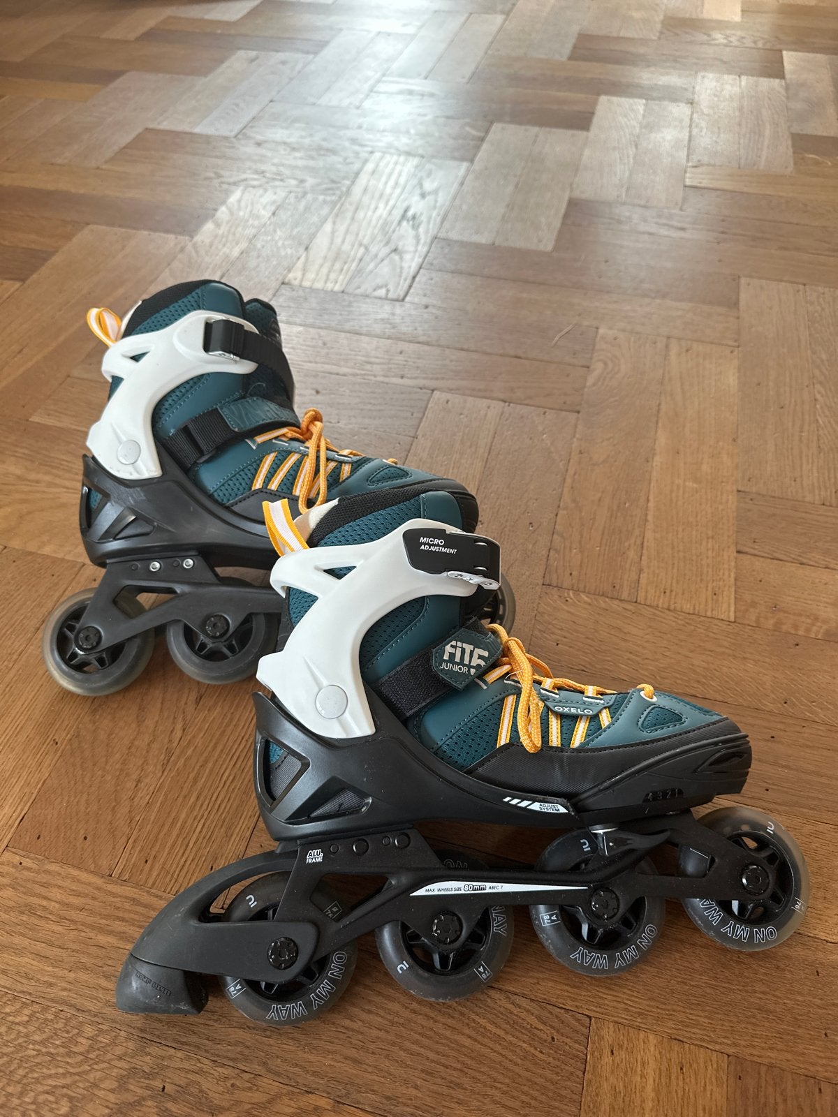 Inline skates Oxelo Fit 5 Junior met bescherming, Ophalen of Verzenden, Gebruikt, Overige typen, Overige merken