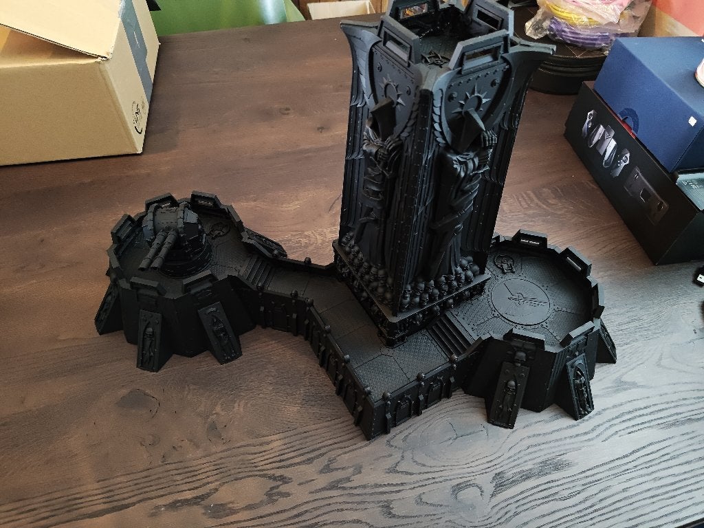 Warhammer Fortress of Redemption Primed, Hobby en Vrije tijd, Ophalen of Verzenden, Zo goed als nieuw, Warhammer