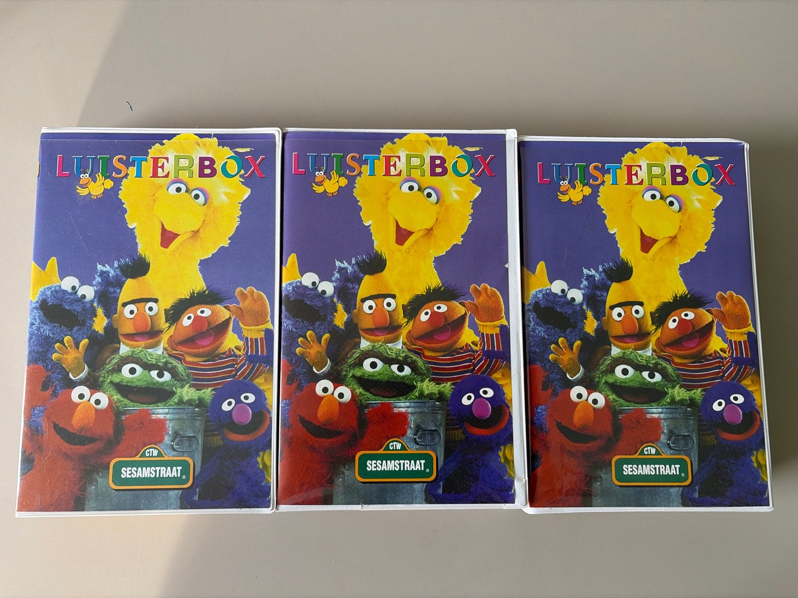 Sesamstraat Luisterboxen 1, 2 en 4 - Cassettebandjes, Gebruikt, Kinderen en Jeugd, Ophalen of Verzenden, Voorbespeeld