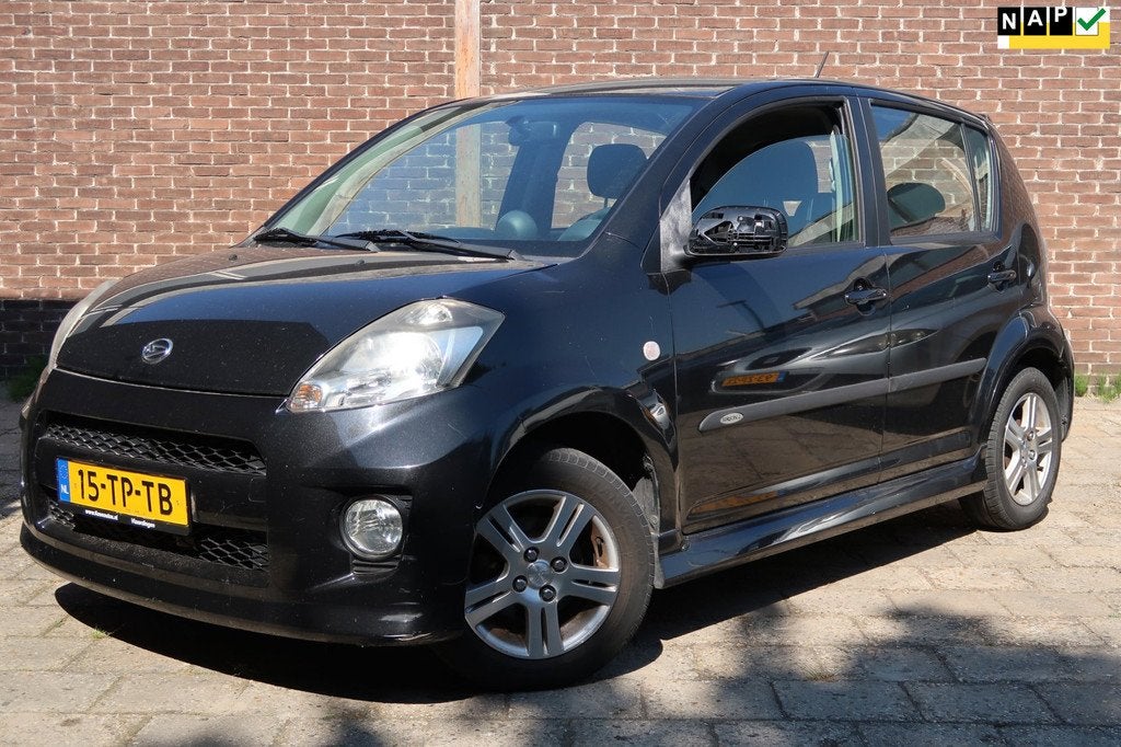 Daihatsu Sirion 2 1.3-16V Comfort *Rijklaarprijs *Airco *2e, Auto's, Daihatsu, Voorwielaandrijving, Stof, Gebruikt, 4 cilinders