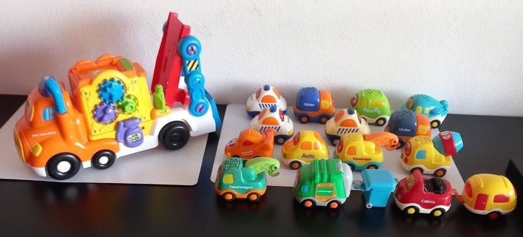 Vtech Auto Ambulance & 14 voertuigen met geluiden, Kinderen en Baby's, Ophalen of Verzenden, Zo goed als nieuw, 6 jaar of ouder