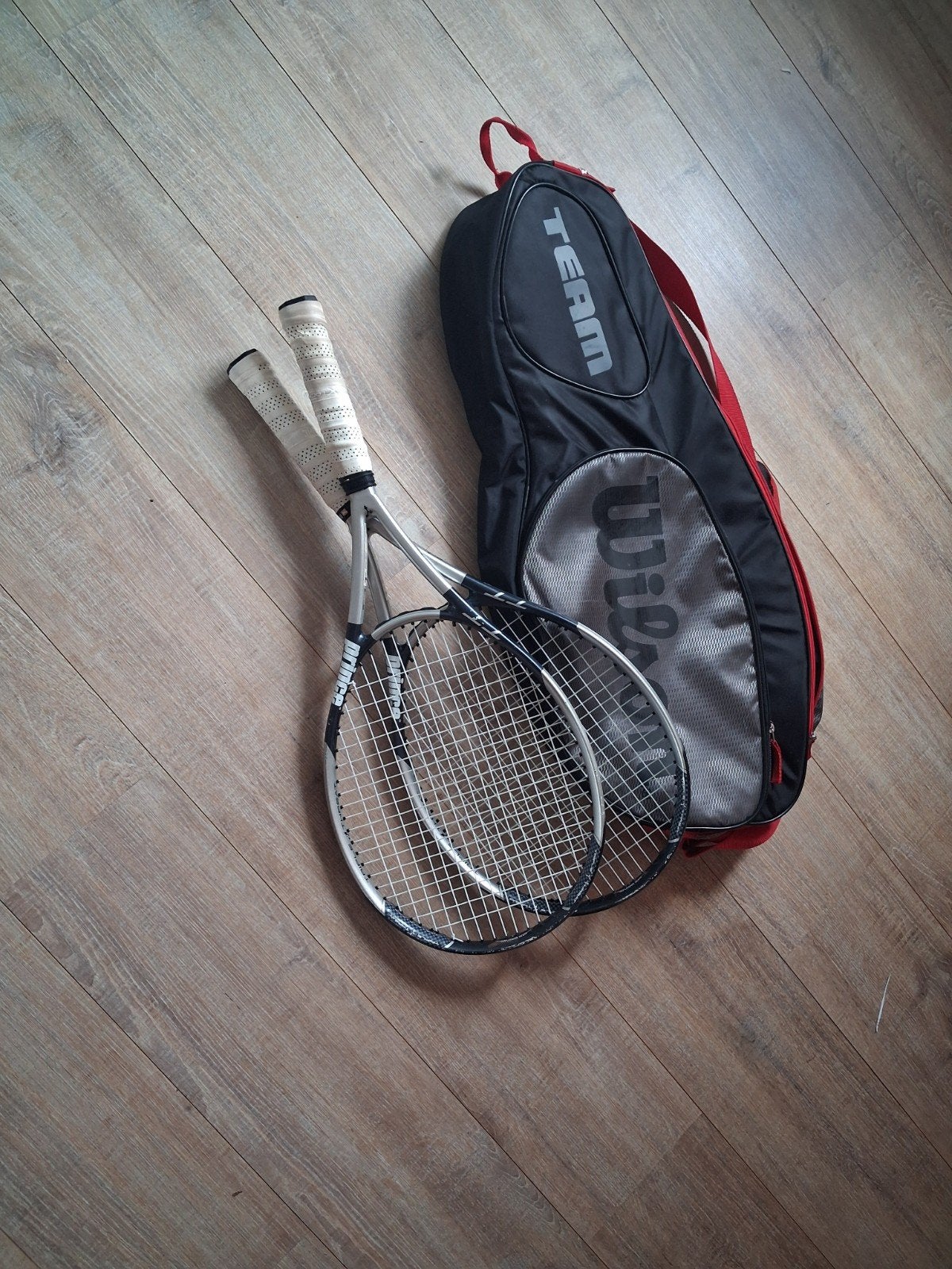 2 Prince tennisrackets met Wilson tennistas, Ophalen of Verzenden, Gebruikt, Racket, Prince