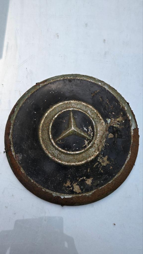 Oude oldtimer Mercedes wieldop, Verzenden, Gebruikt