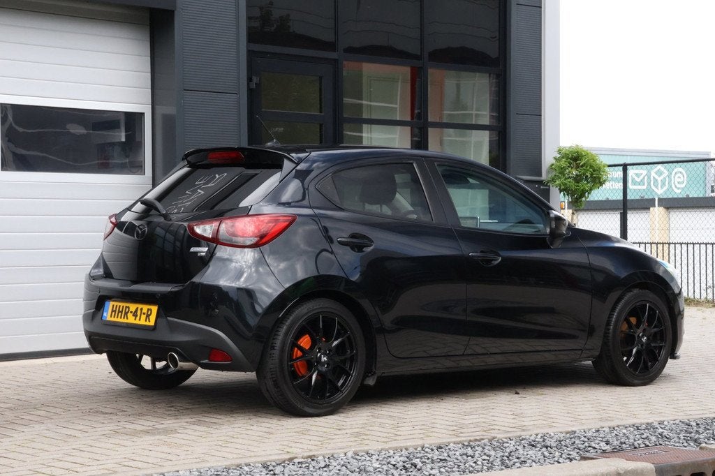 Mazda 2 1.5 Skyactiv|Stoel verwarming|Clima|Sportief uitgevo, Auto's, Mazda, Voorwielaandrijving, Stof, Gebruikt, 4 cilinders