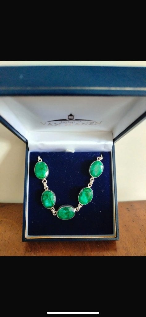 Armband zilver met echte smaragden., Sieraden, Tassen en Uiterlijk, Ringen, 19 tot 20, Ophalen of Verzenden, Zo goed als nieuw