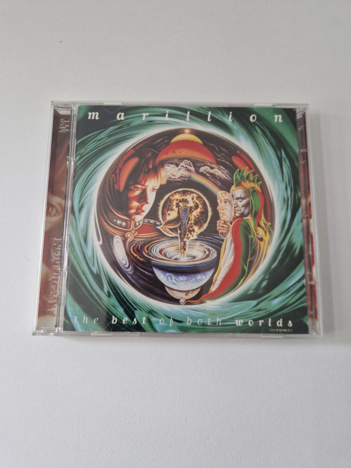 marillion the best of both worlds, Verzenden, Zo goed als nieuw