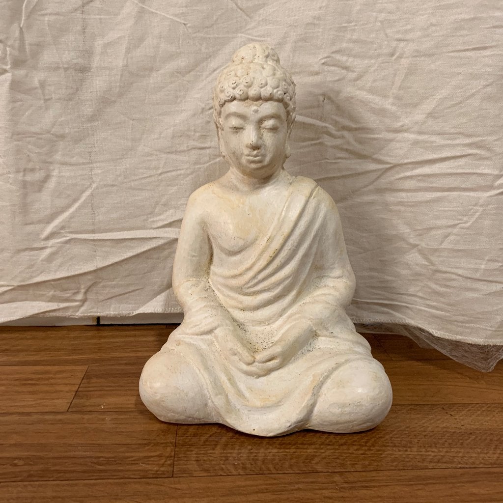 Boeddha beeld - keramiek - 25 cm - te koop bij TTM Wonen, TTM Wonen, Meubels – (Perzische) Tapijten en Woonaccessoires, Taag 63, 2491 CS, Den Haag (Forepark)