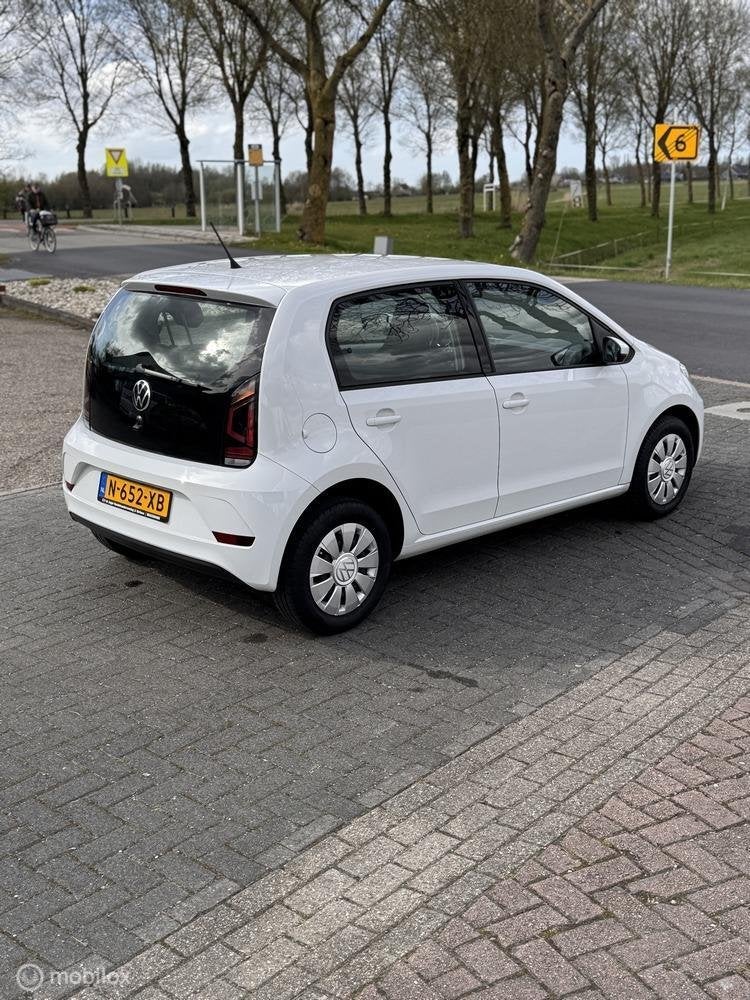 Foto 8 van Volkswagen Up! 1.0/DAB, Lane Assist Dealer onderhouden /BTW