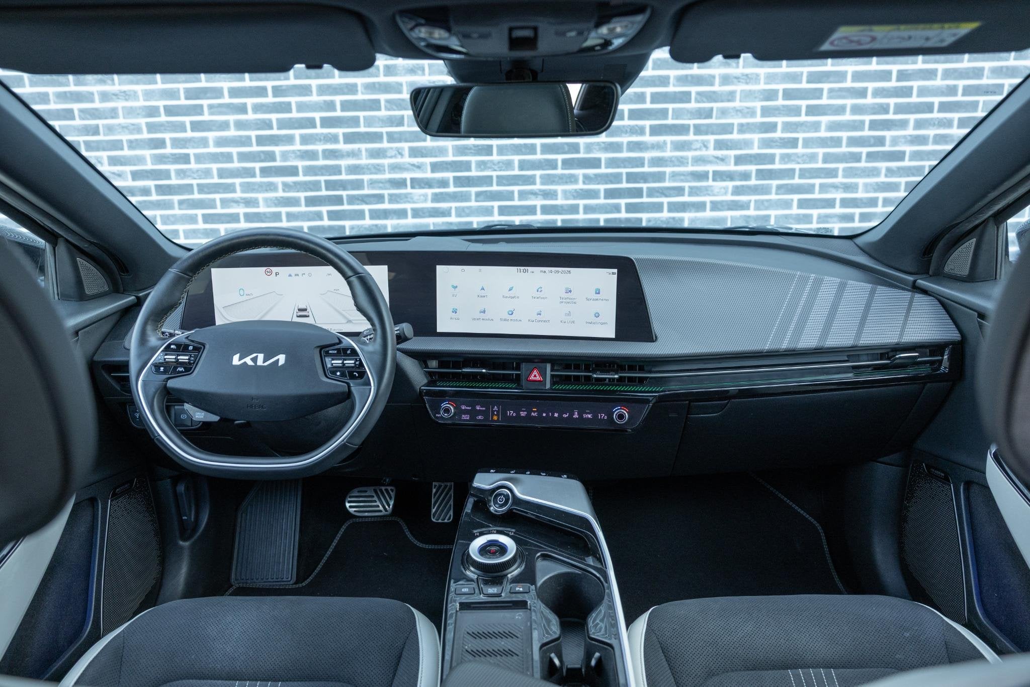 Kia EV6 GT-Line 77.4 kWh | Warmtepomp | Panoramadak | Head-u, Auto's, Achterwielaandrijving, Gebruikt, Zwart, Zwart