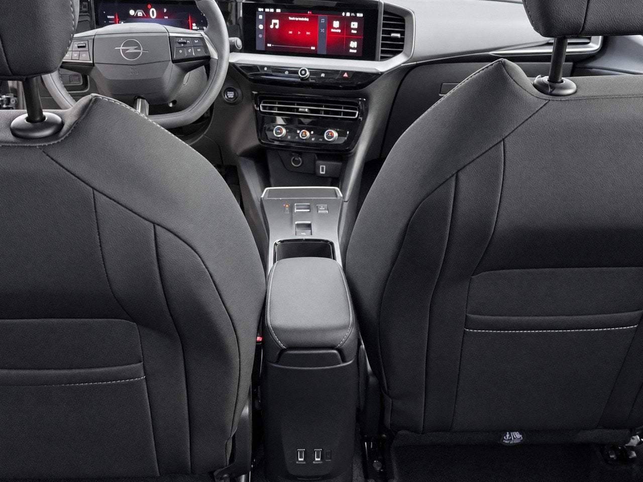 Foto 21 van Opel Mokka 1.2 Turbo 136PK Hybrid GS Camera | Apple Carplay