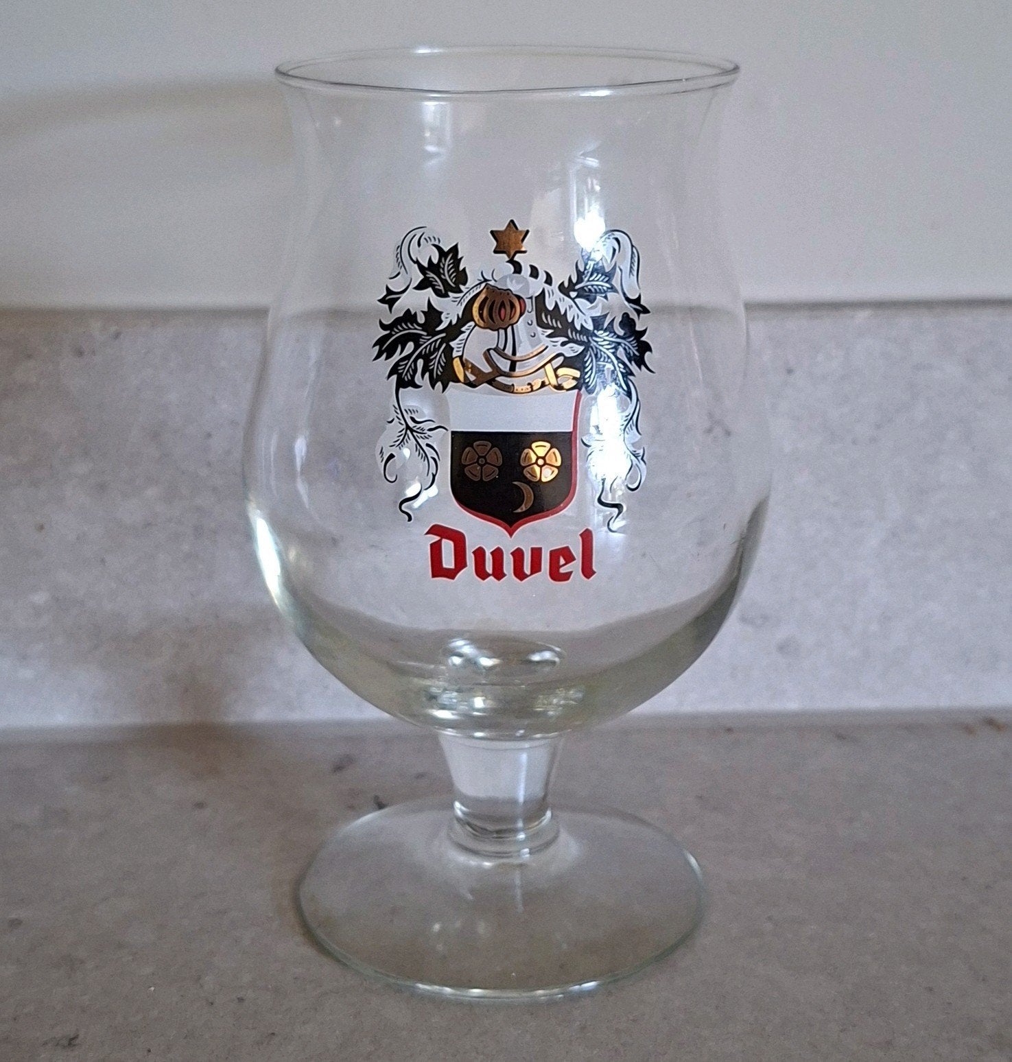 Vintage Duvel bierglas met klassiek wapen Moortgat, Verzamelen, Biermerken, Ophalen of Verzenden, Zo goed als nieuw, Glas of Glazen