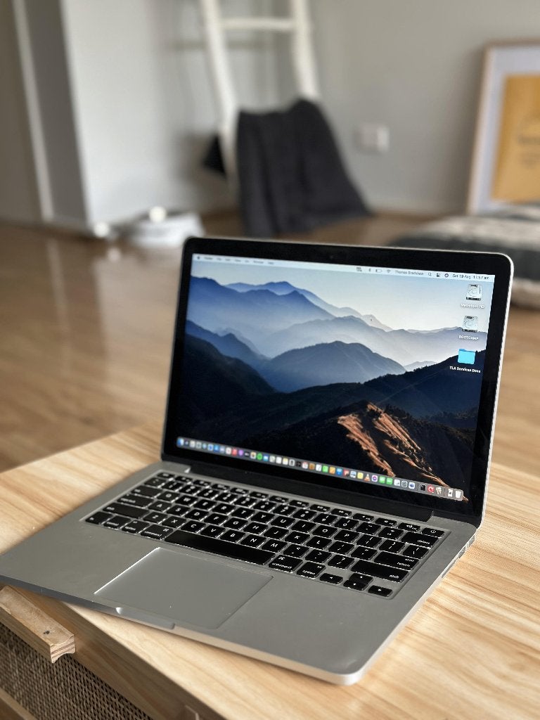 Apple Macbook Pro 13 Retina Laptop i5 2.4GHZ 8GB 256GB SSD, MacBook Pro, 256 GB, 2 tot 3 Ghz, Qwerty