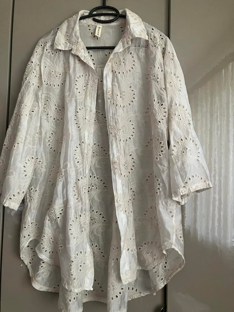 Witte blouse met borduursels van New Collection, Ophalen of Verzenden, Gedragen, Maat 38/40 (M), Wit