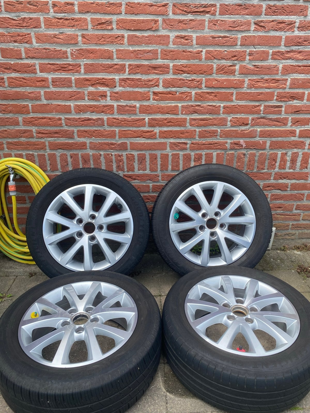16 inch velgen met banden voor Volkswagen Golf, Ophalen of Verzenden, Gebruikt