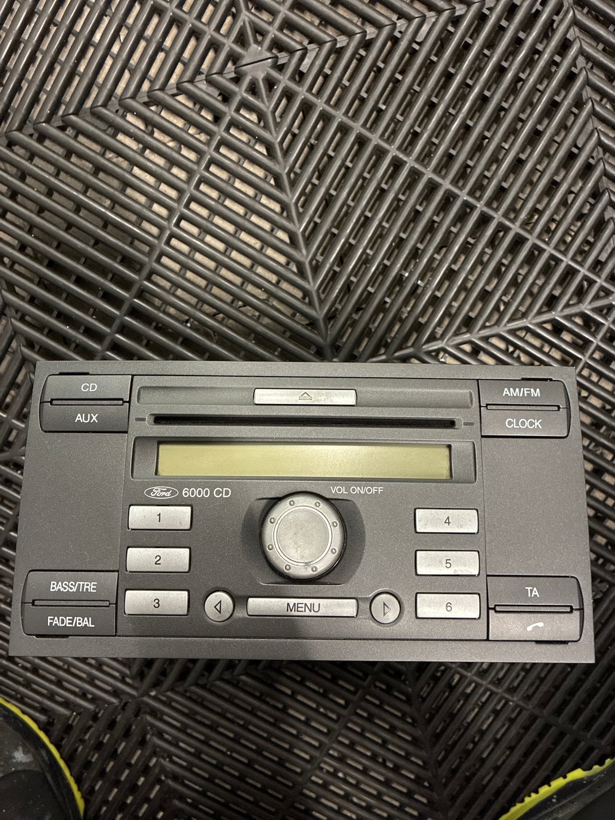 Ford 6000 CD Autoradio voor Ford Fiesta 2006, Auto diversen, Ophalen of Verzenden, Zo goed als nieuw
