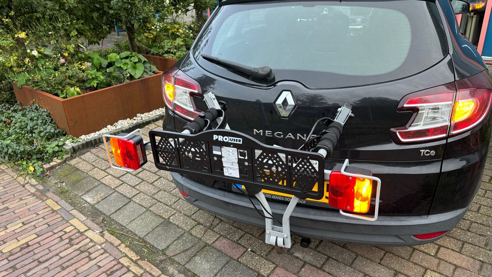 Fietsendrager Pro User Briljant - Gebruikt, goede staat, Auto diversen, Ophalen of Verzenden, 2 fietsen, Gebruikt, Trekhaakdrager