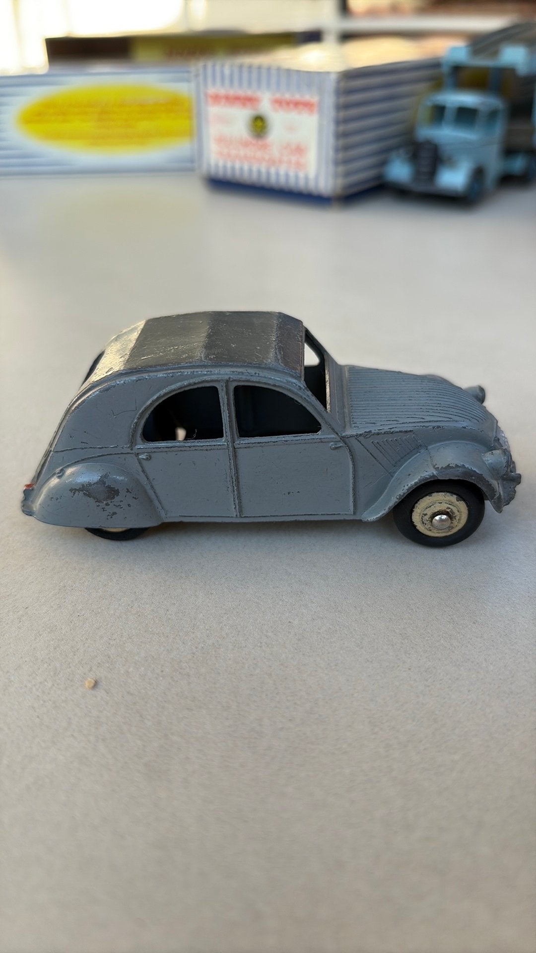 DINKY TOYS CITROËN 2CV, Hobby en Vrije tijd, Modelauto's | 1:43, Ophalen of Verzenden, Gebruikt, Auto, Dinky Toys
