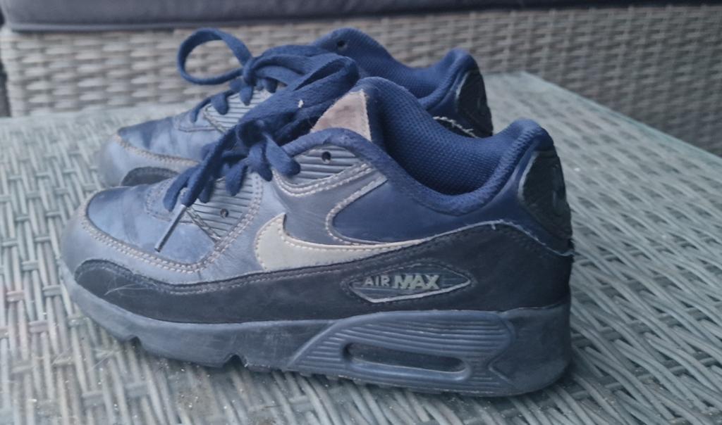 Nike Air Max Sportschoenen Maat 32, Gebruikt, Ophalen of Verzenden, Nike, Jongen of Meisje