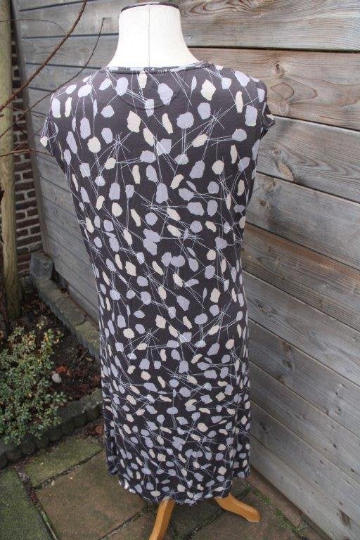 Jurk grijs/ beige Just B mt XL Vaste prijs OPRUIMING, Kleding | Dames, Jurken, Beige, Maat 46/48 (XL) of groter, Ophalen of Verzenden