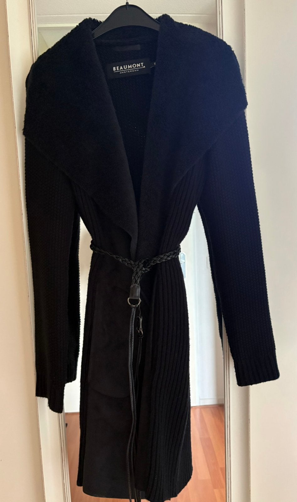 Beaumont zwart vest met oversized kraag maat S zgan, Ophalen of Verzenden, Zo goed als nieuw, Maat 36 (S), Zwart