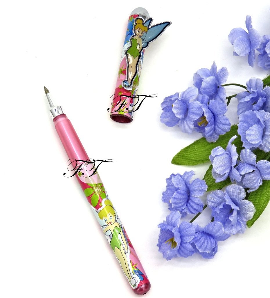 Zeer mooie roze gekleurde Disney Tinkerbel pen., Hobby en Vrije tijd, Feestartikelen, Ophalen of Verzenden, Nieuw, Versiering