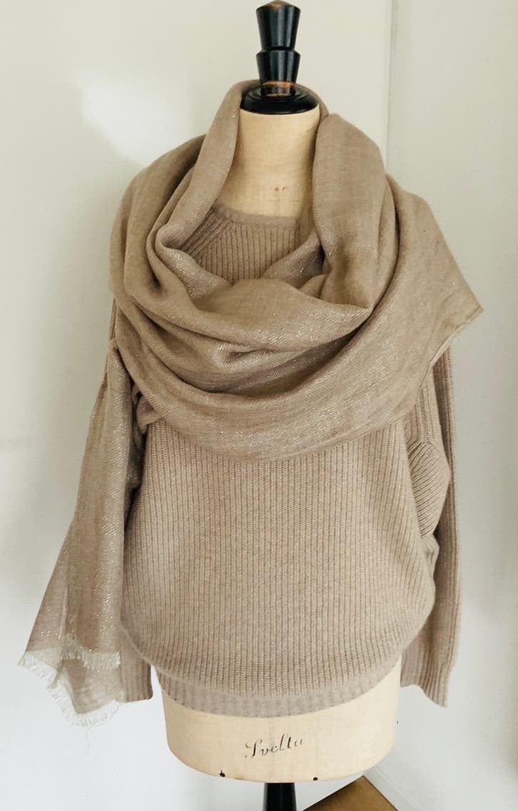 CASHMERE TRUI BELAMY MET ANDREA’S SHAWL, Kleding | Dames, Ophalen of Verzenden, Nieuw, Maat 42/44 (L)