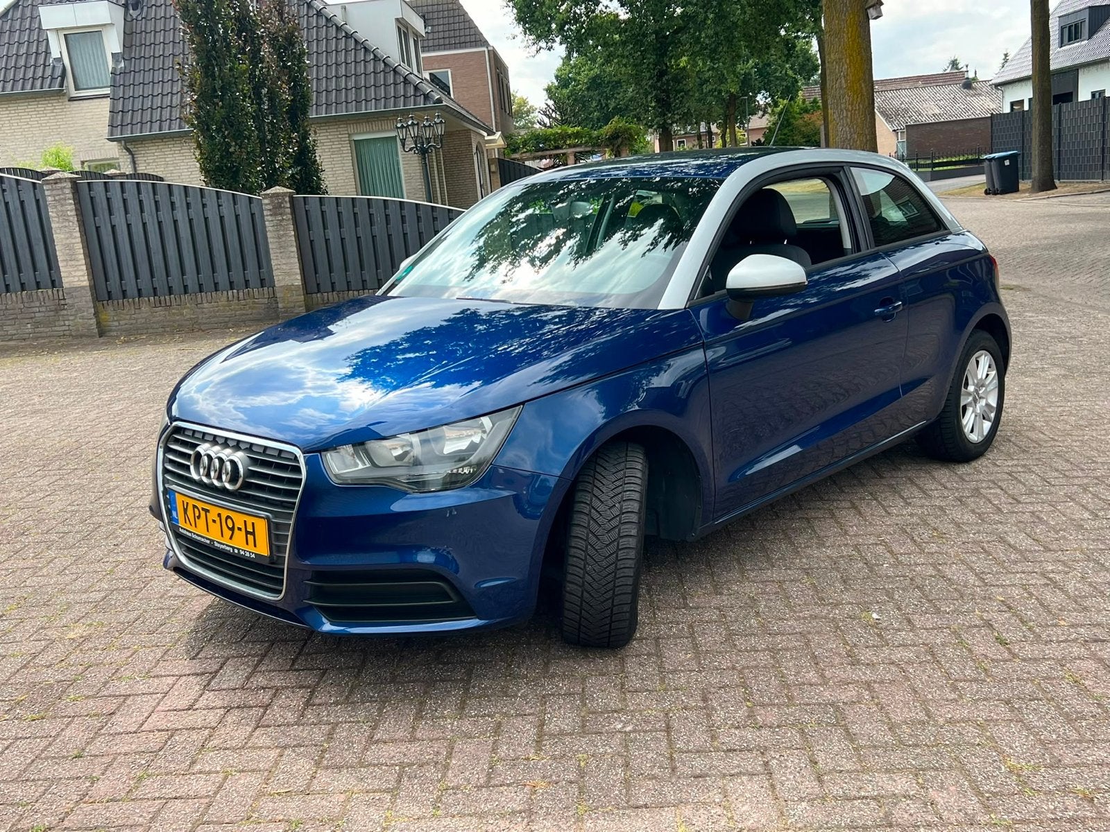 Audi A1 1.2 TFSI Attraction – 2011 – APK t/m 17-07-2027, Bedrijf, Te koop