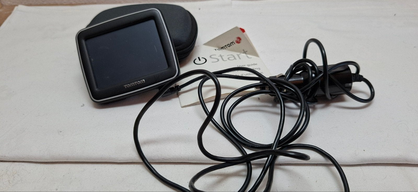 TomTom Start 1EX00 Navigatiesysteem met accessoires, Auto diversen, Autonavigatie, Ophalen of Verzenden, Gebruikt