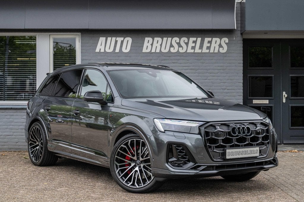 Audi Q7 60 TFSI e quattro Pro Line S Competition SQ7 style 2, Auto's, Audi, Automaat, 2995 cc, 26 kWh, Bedrijf