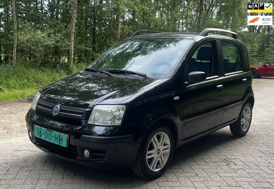 Fiat Panda 1.2 Airco Nieuwe APK Inruil is mogelijk, Voorwielaandrijving, Gebruikt, Zwart, Origineel Nederlands