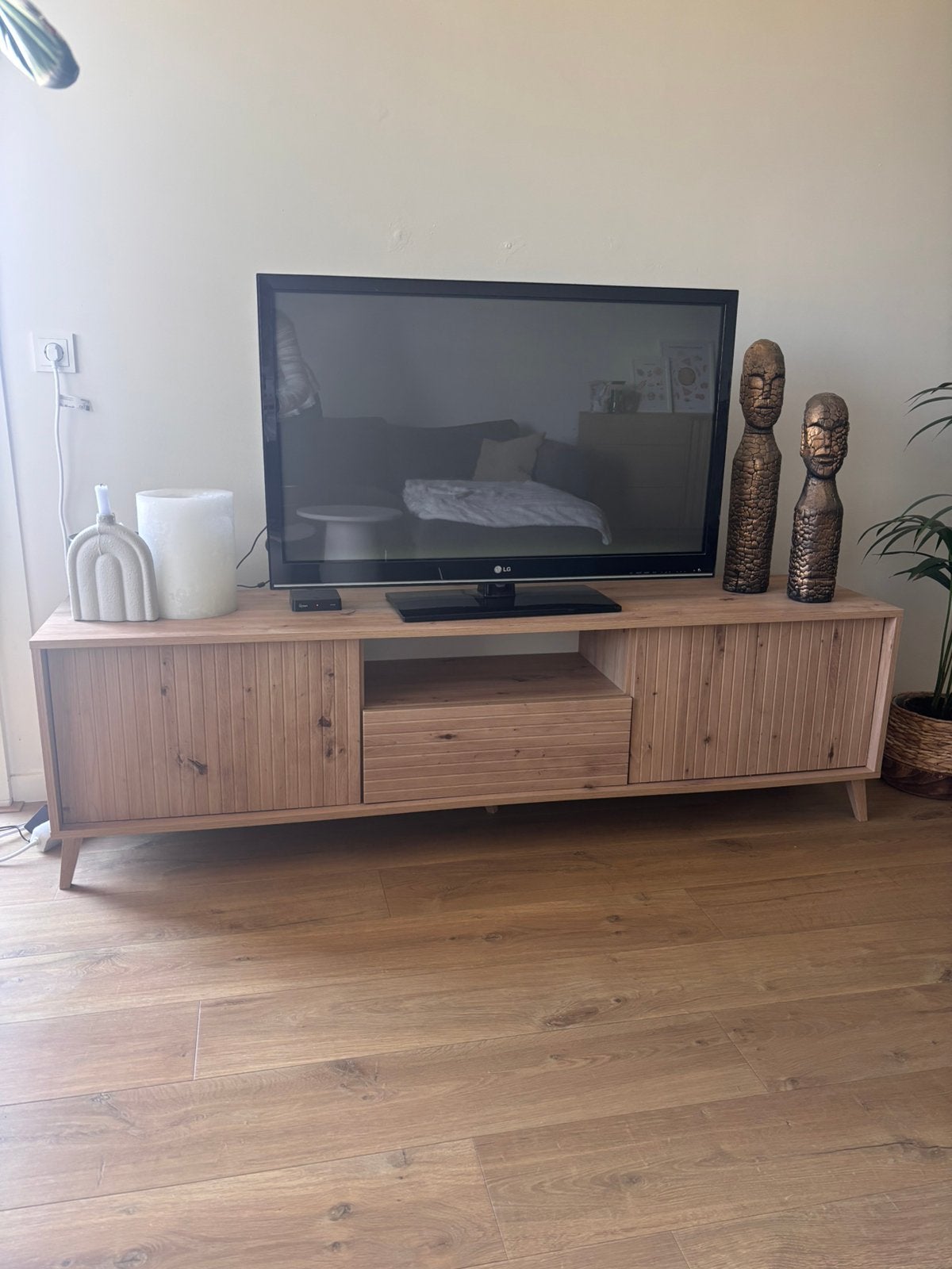 Tv meubel en bijpassende dressoir, Ophalen, 150 tot 200 cm, Zo goed als nieuw, Minder dan 100 cm