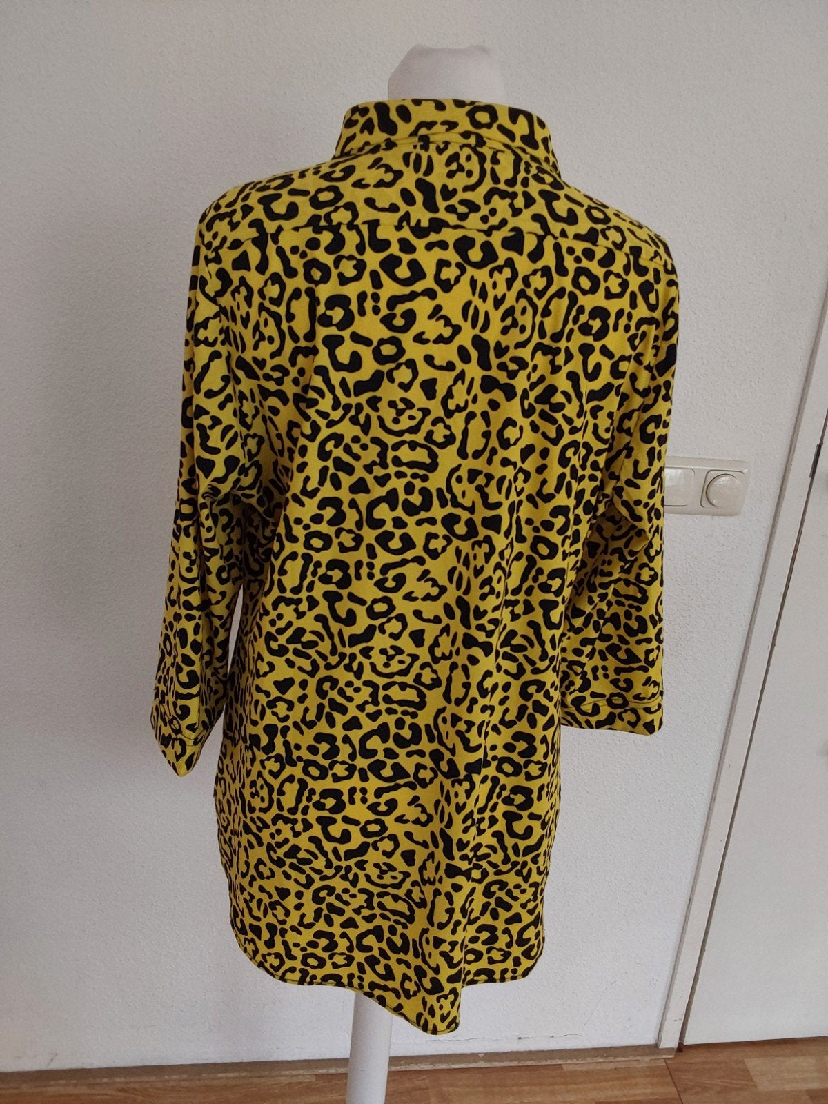 Prachtige blouse van Triple Nine maat XXL, travelstof, Triple Nine, Verzenden, Zo goed als nieuw, Geel