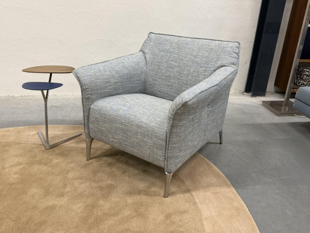 Nieuw Leolux Mayon Fauteuil blauw stof design stoel, Leolux, Info@leolux.nl, Minder dan 75 cm, Nieuw