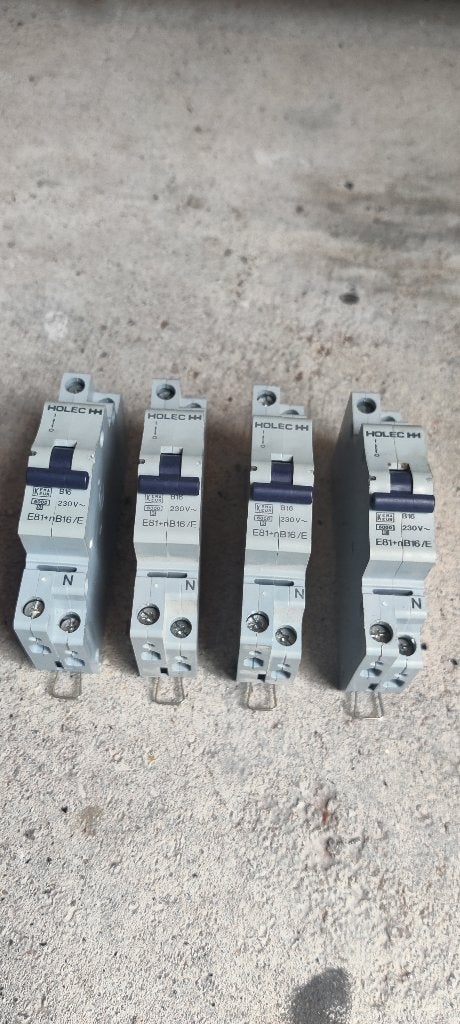 installatieautomaat, Doe-het-zelf en Verbouw, Elektra en Kabels, Ophalen of Verzenden, Gebruikt, Overige typen