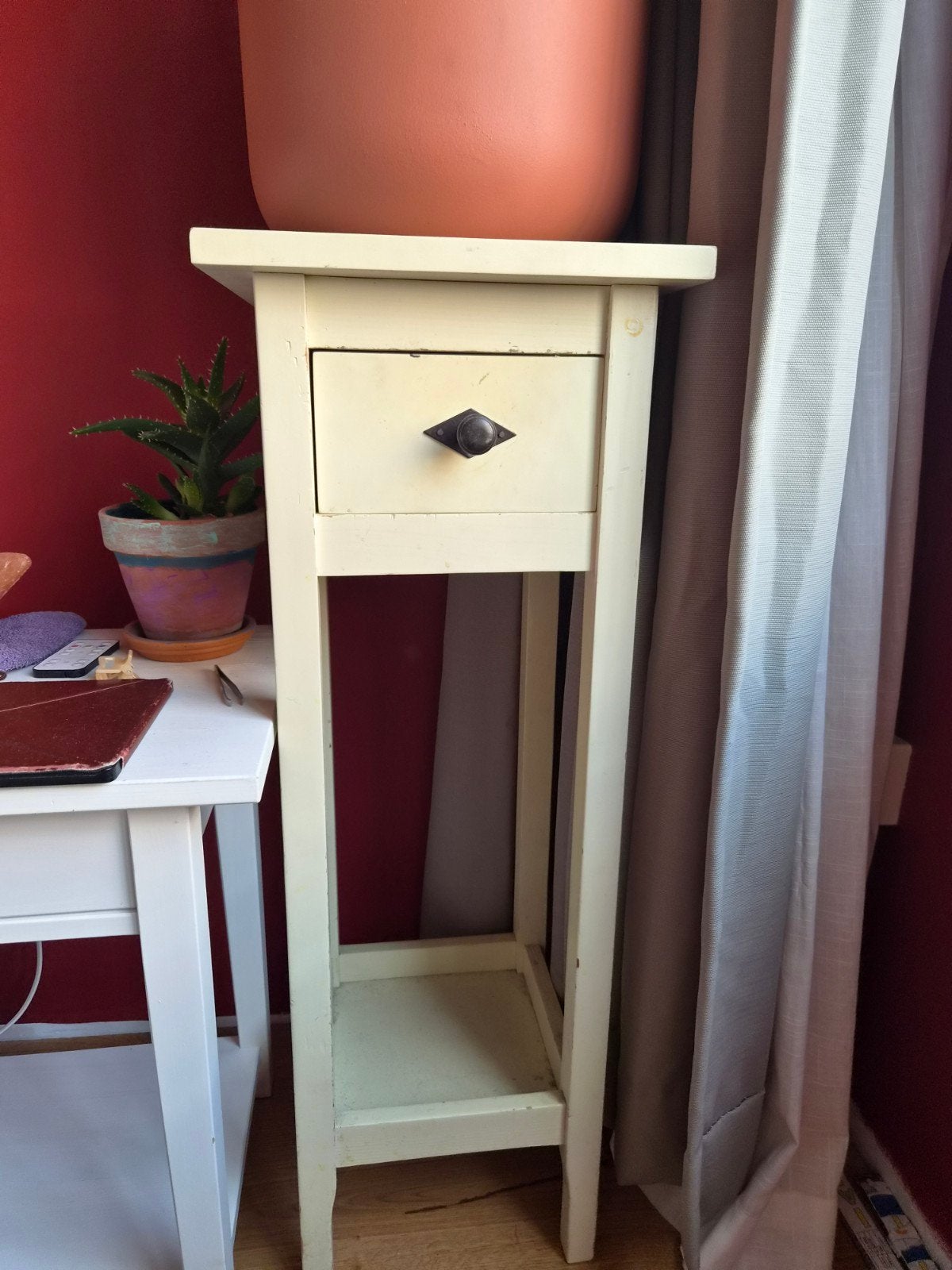 Smal hoog ladekastje opknapper voor DIY project, Gebruikt, 3 of 4 laden, Minder dan 100 cm, 25 tot 50 cm