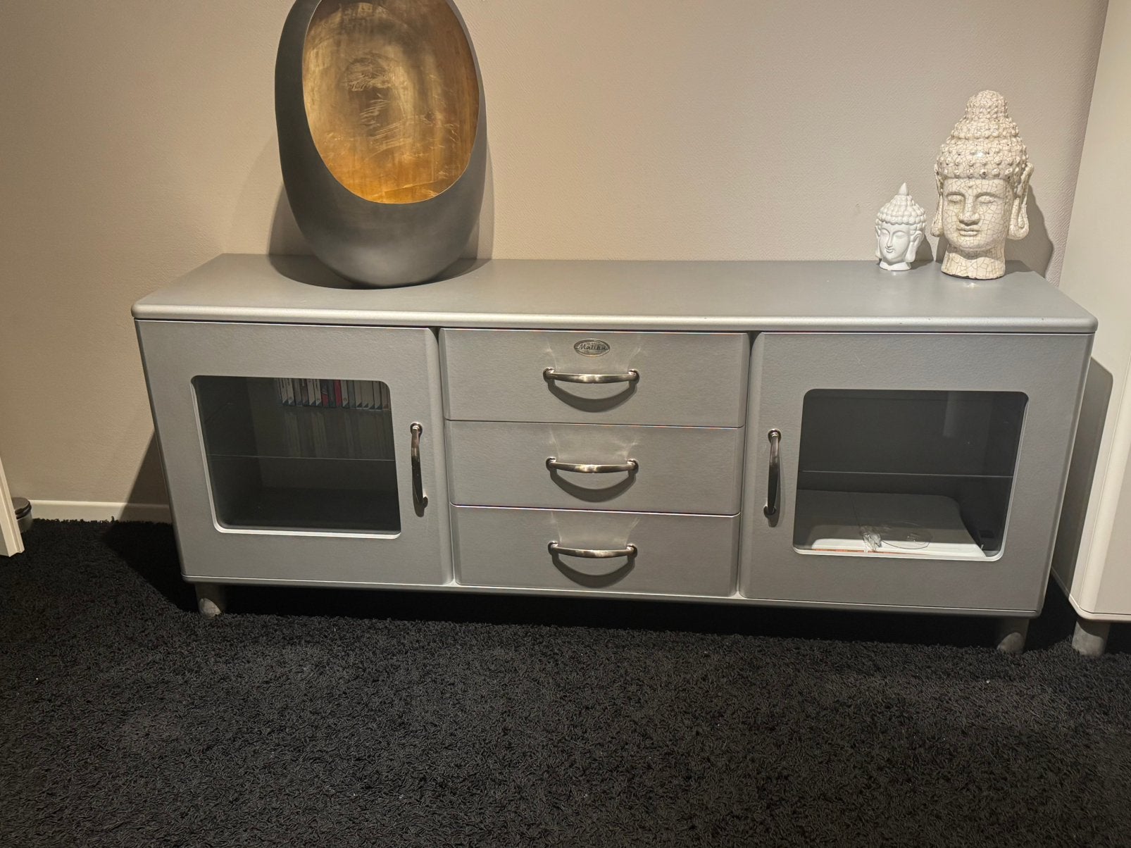 Malibu retro tv kast zilvergrijs, Ophalen, Zo goed als nieuw, 25 tot 50 cm, 150 tot 200 cm