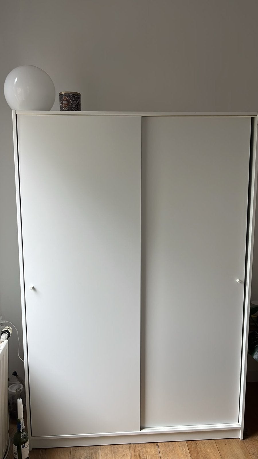 IKEA KLEPPSTAD kledingkast wit met schuifdeuren, Overige materialen, 100 tot 150 cm, Ophalen of Verzenden, Zo goed als nieuw