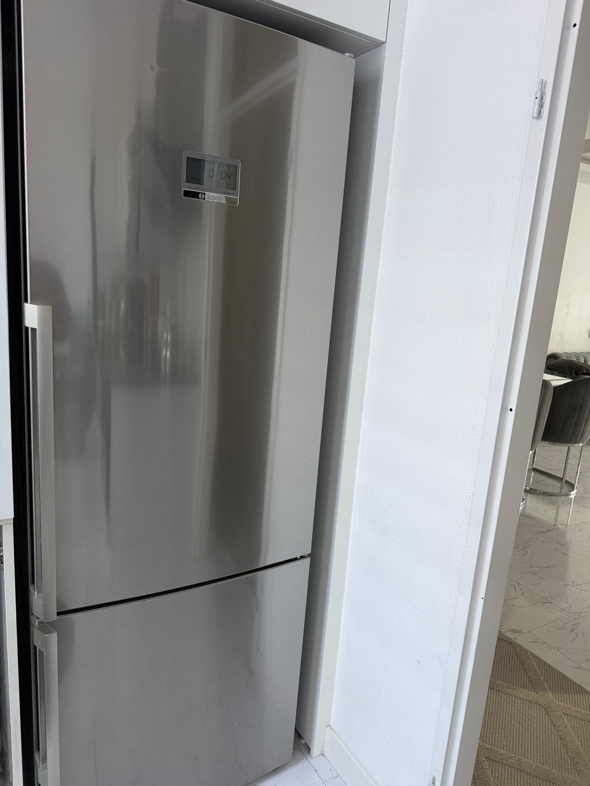 Bosch Koelkast met Aparte Vriezer - RVS Look, 200 liter of meer, 60 cm of meer, Met aparte vriezer, Zo goed als nieuw