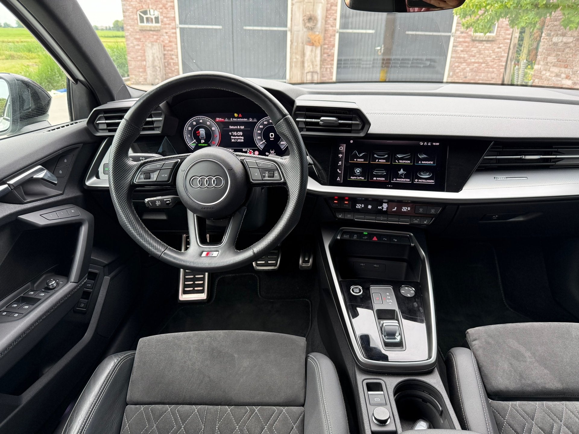 Foto 11 van Audi A3 Sportback 40 TFSI hybride S-line