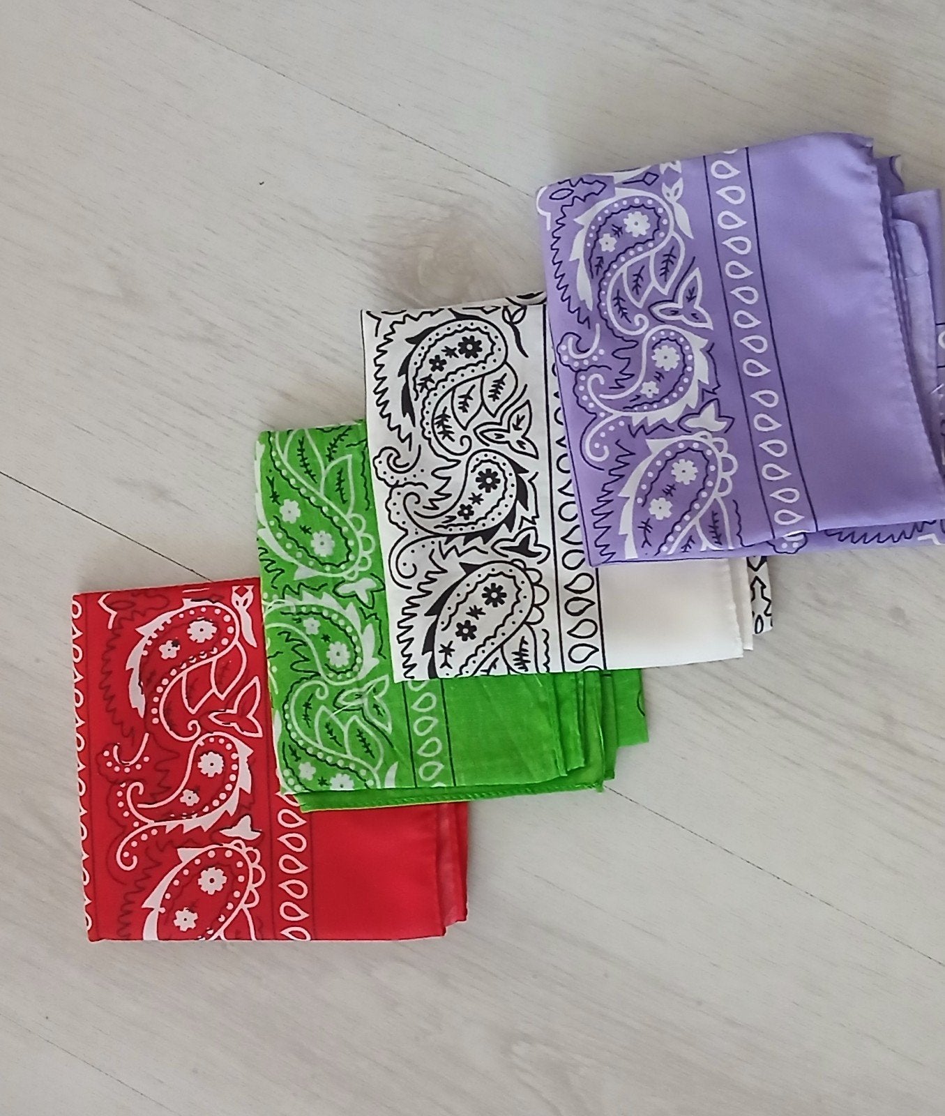 Nieuw Bandana sjaaltje  per stuk €1,50, Ophalen of Verzenden, Nieuw
