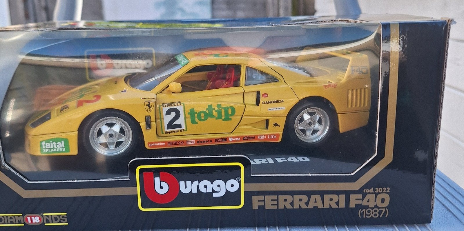 burago ferrari f40 1987, Ophalen of Verzenden, Zo goed als nieuw, Auto, Bburago