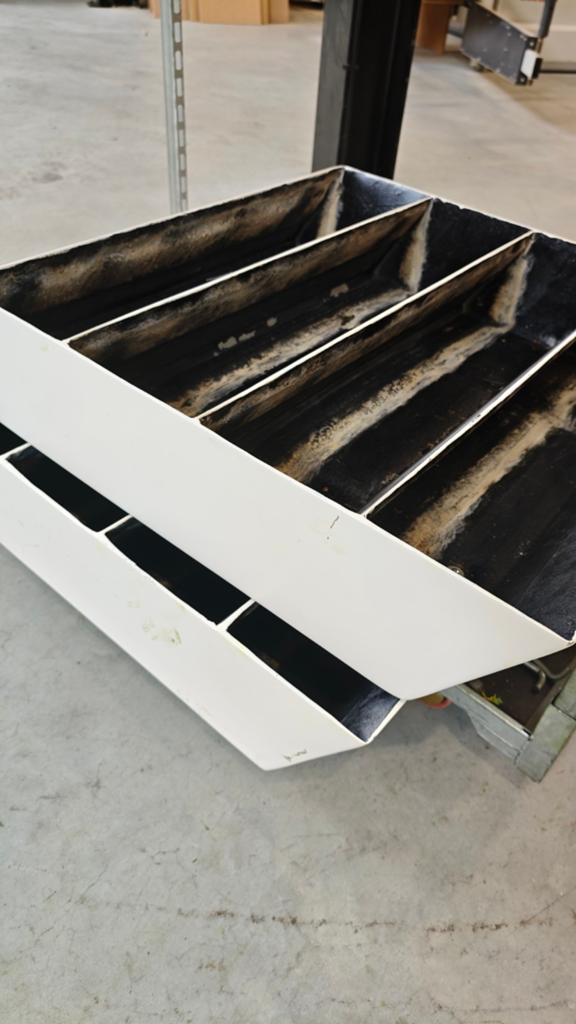 Verticale planten wand systeem cassette, Ophalen