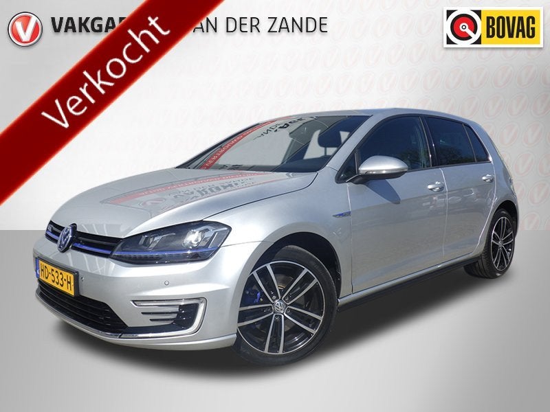 Volkswagen Golf 1.4 TSI GTE AUT PHEV, Cruise, Carplay NL/NAP, Stof, Gebruikt, 4 cilinders, Automatische klimaatregeling