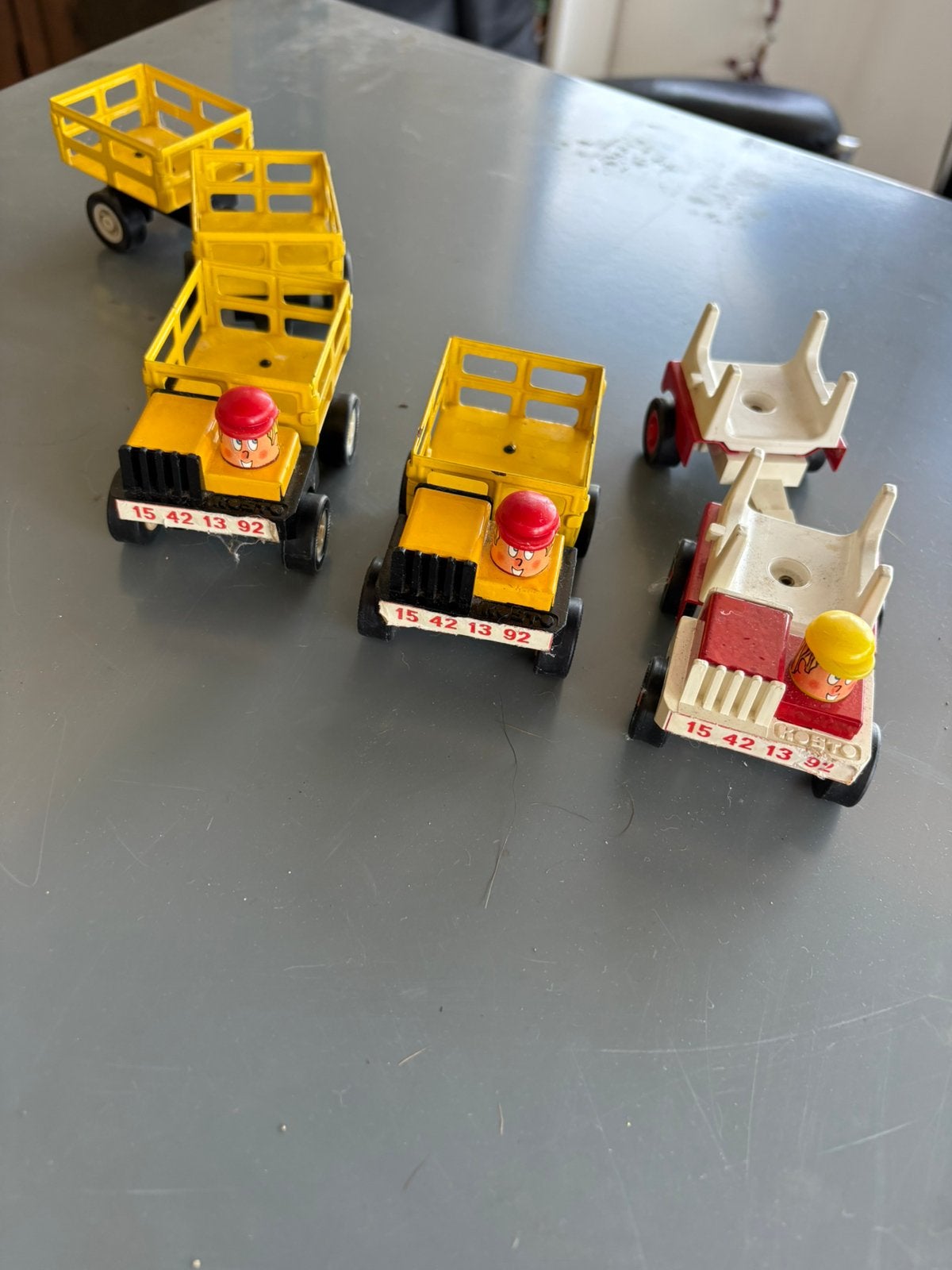 (2)Vintage KOSTO speelgoed Frankrijk,autotjes – jaren 60/70, Verzenden, Zo goed als nieuw, Auto, Overige merken
